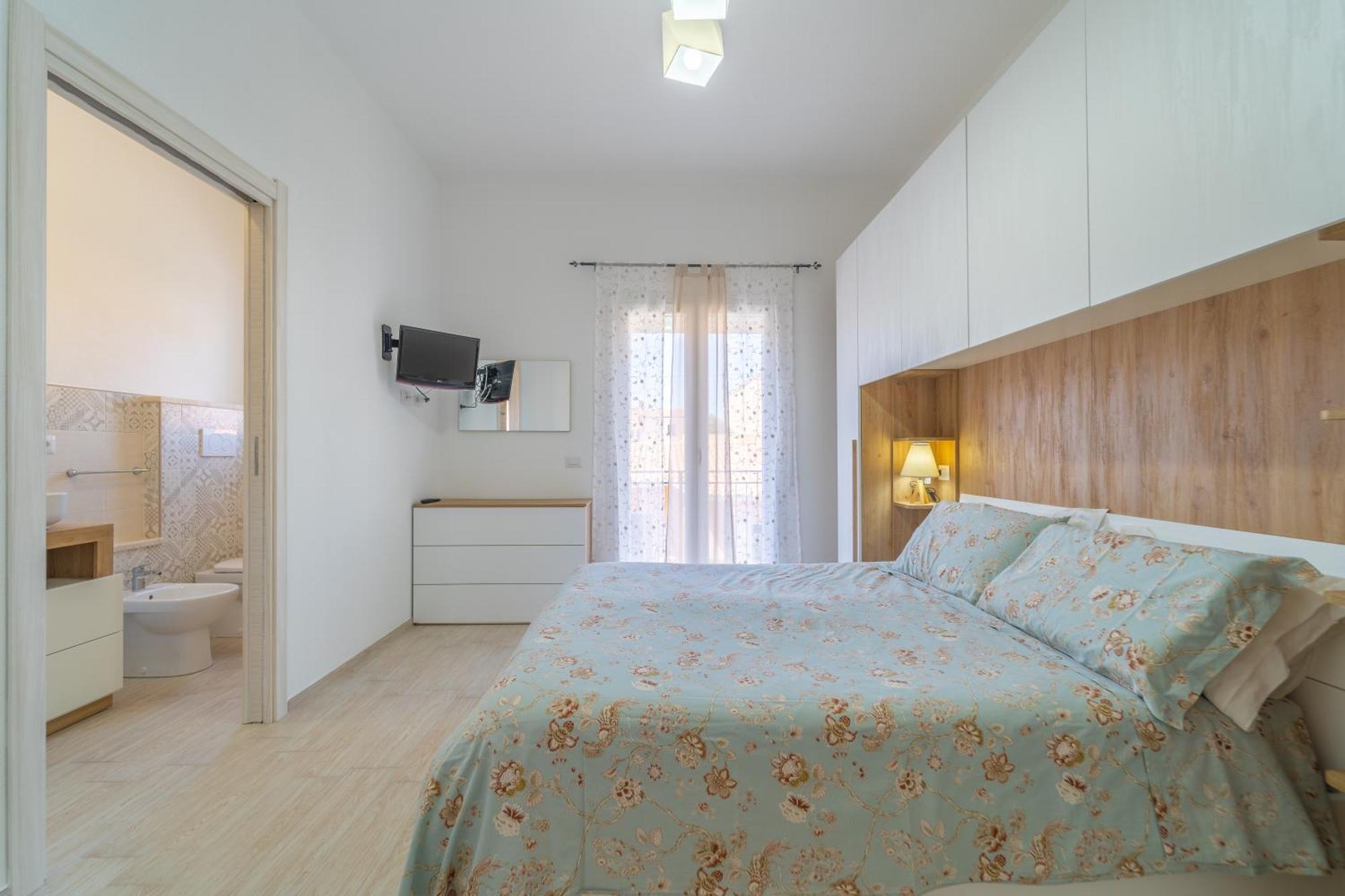 Linfa Guest House - Olbia Centro Exterior foto
